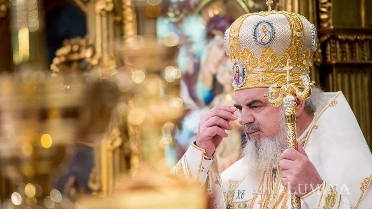 Diplome şi medalii pentru 27 de unităţi medicale din Arhiepiscopia Bucureștilor 161377