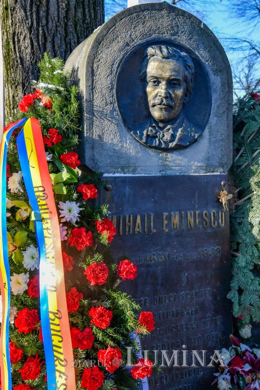 Comemorarea poetului naţional Mihai Eminescu în Capitală 161846