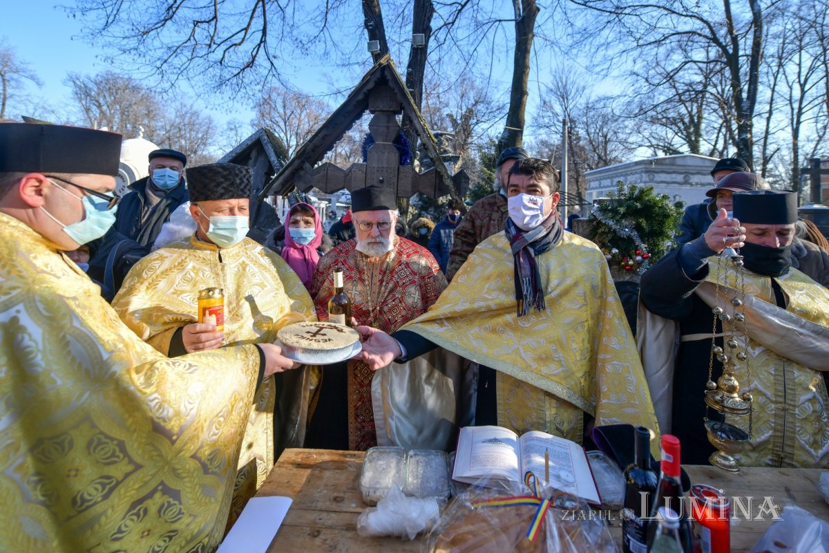 Comemorarea poetului naţional Mihai Eminescu în Capitală 161852