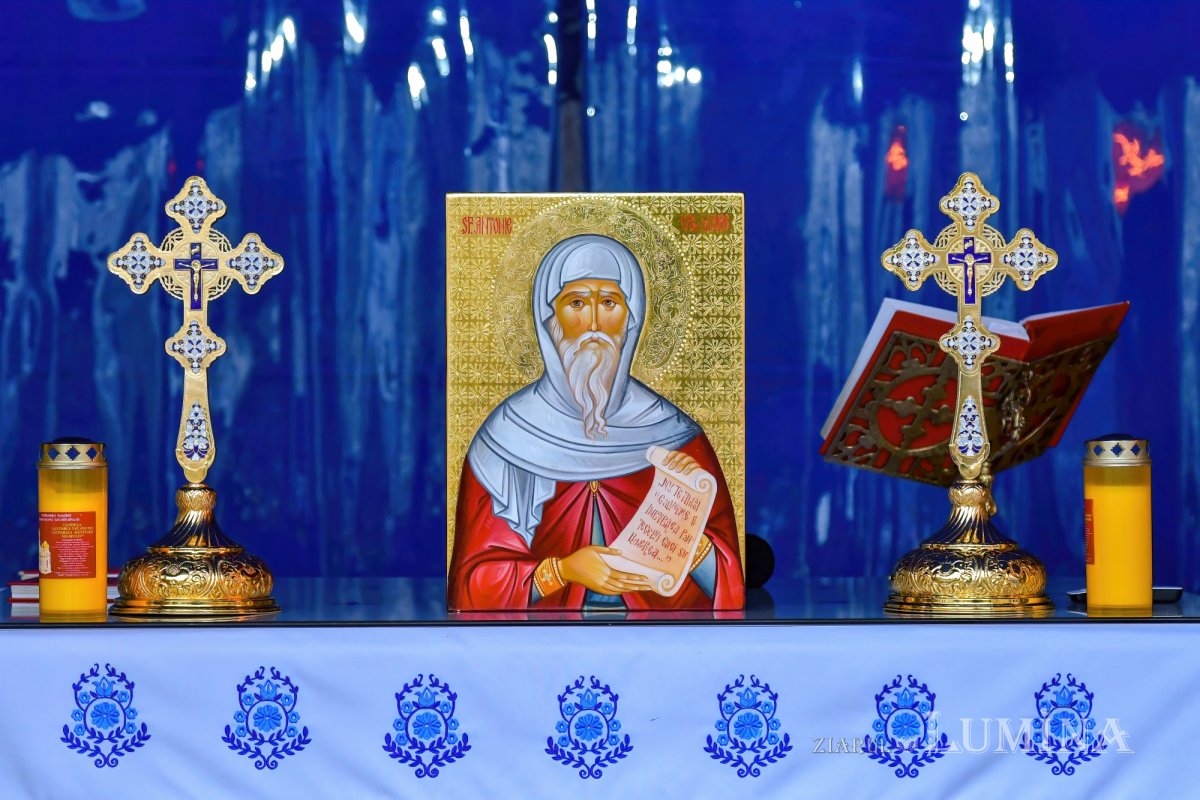 Sărbătoarea Bisericii Sfântului Antonie cel Mare de la Curtea Veche 161927