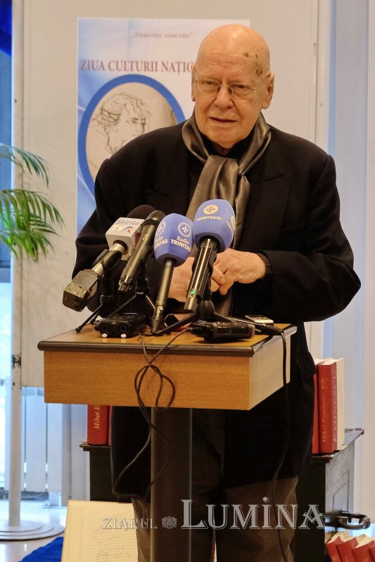 Vernisaj dedicat poetului Mihai Eminescu la Biblioteca Academiei Române 162001