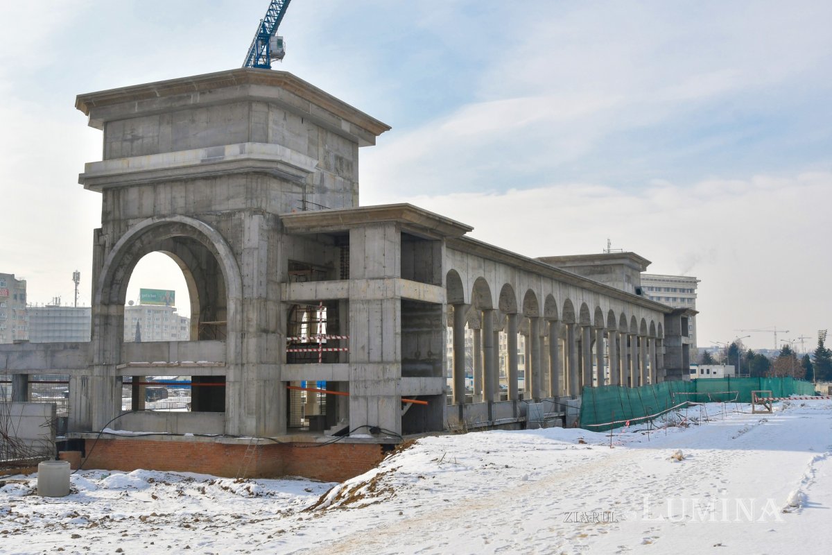 Şantierul Catedralei Naţionale în mijlocul iernii  162221