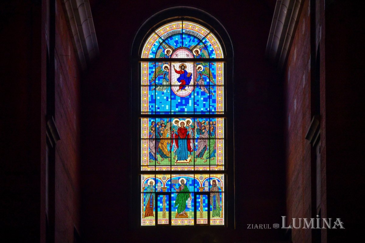 Şantierul Catedralei Naţionale în mijlocul iernii  162228