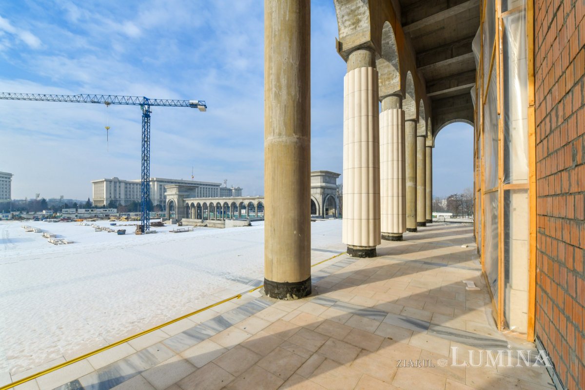 Şantierul Catedralei Naţionale în mijlocul iernii  162238