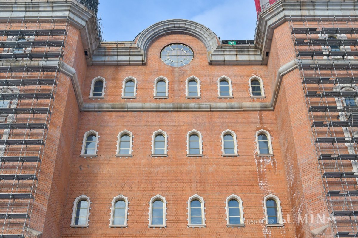 Şantierul Catedralei Naţionale în mijlocul iernii  162244