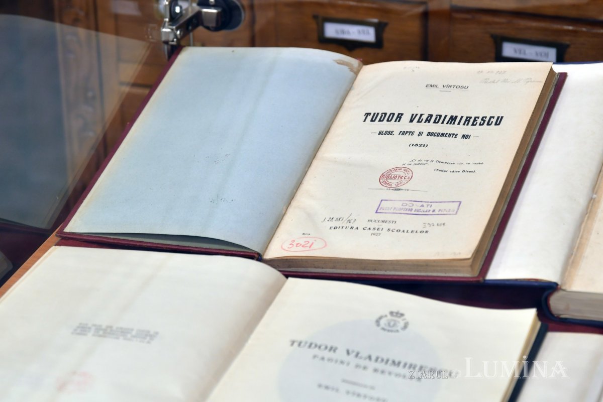Expoziție dedicată lui Tudor Vladimirescu la Biblioteca Sfântului Sinod 162394