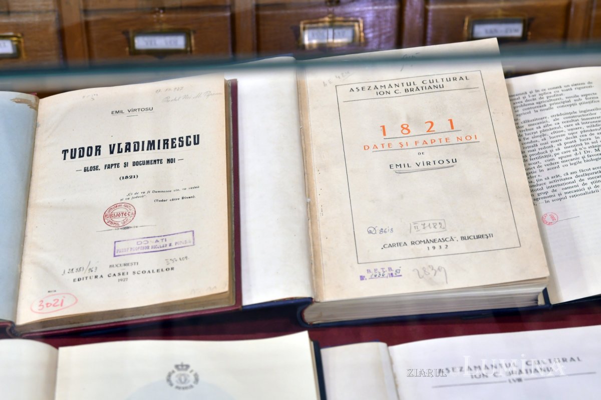 Expoziție dedicată lui Tudor Vladimirescu la Biblioteca Sfântului Sinod 162395