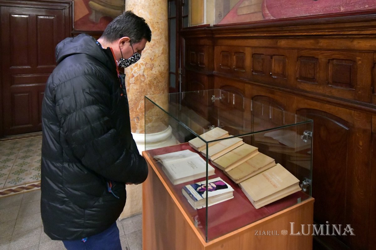 Expoziție dedicată lui Tudor Vladimirescu la Biblioteca Sfântului Sinod 162426