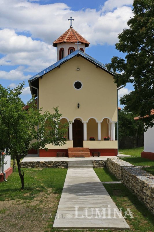 „Întinde-Ţi aripa Ta peste roaba Ta,  că îmi eşti rudă!” 162178