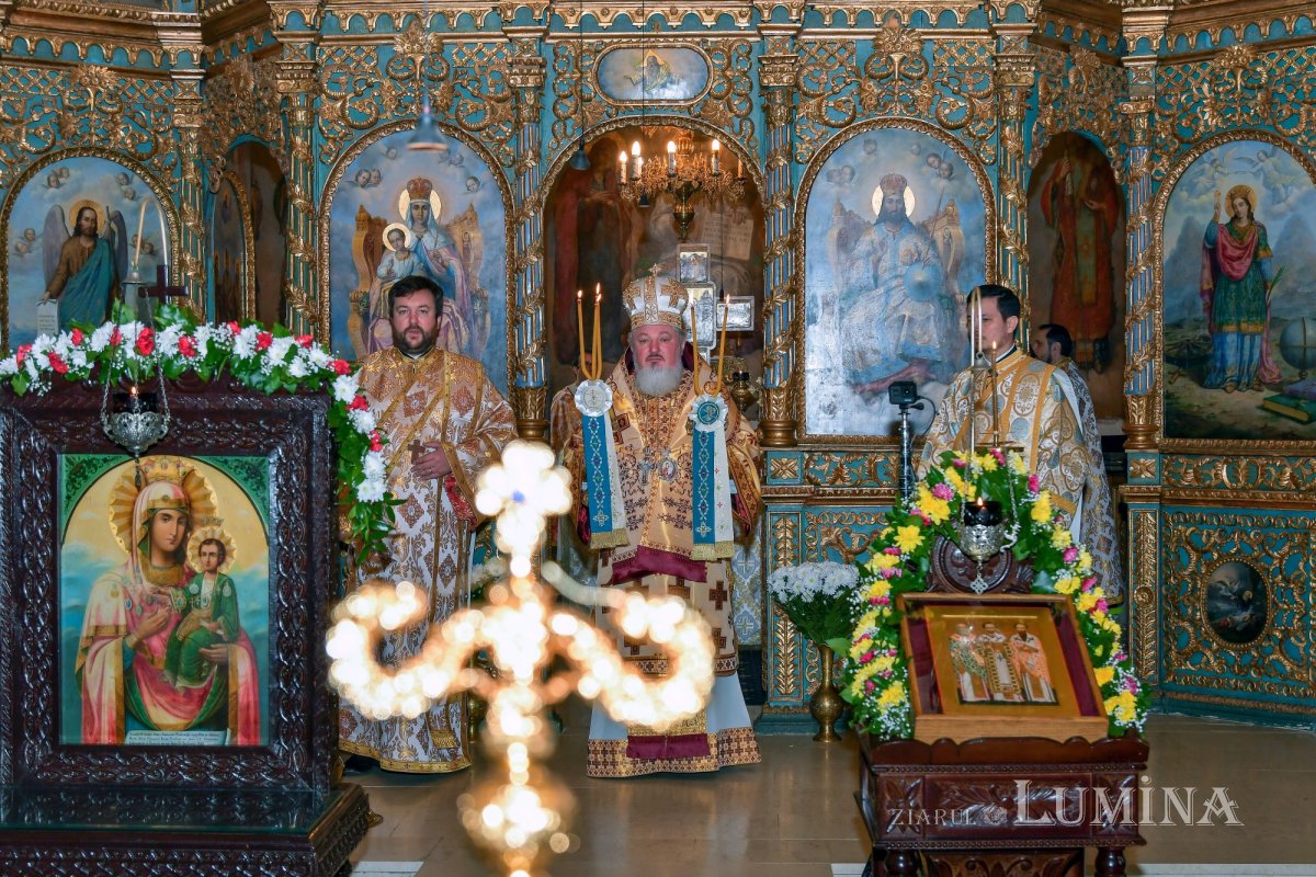 Ocrotitorii şcolilor teologice cinstiţi la Facultatea „Justinian Patriarhul” din Bucureşti 162891
