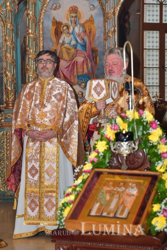 Ocrotitorii şcolilor teologice cinstiţi la Facultatea „Justinian Patriarhul” din Bucureşti 162904