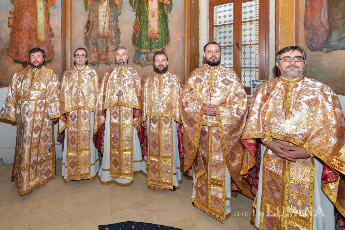 Ocrotitorii şcolilor teologice cinstiţi la Facultatea „Justinian Patriarhul” din Bucureşti 162916