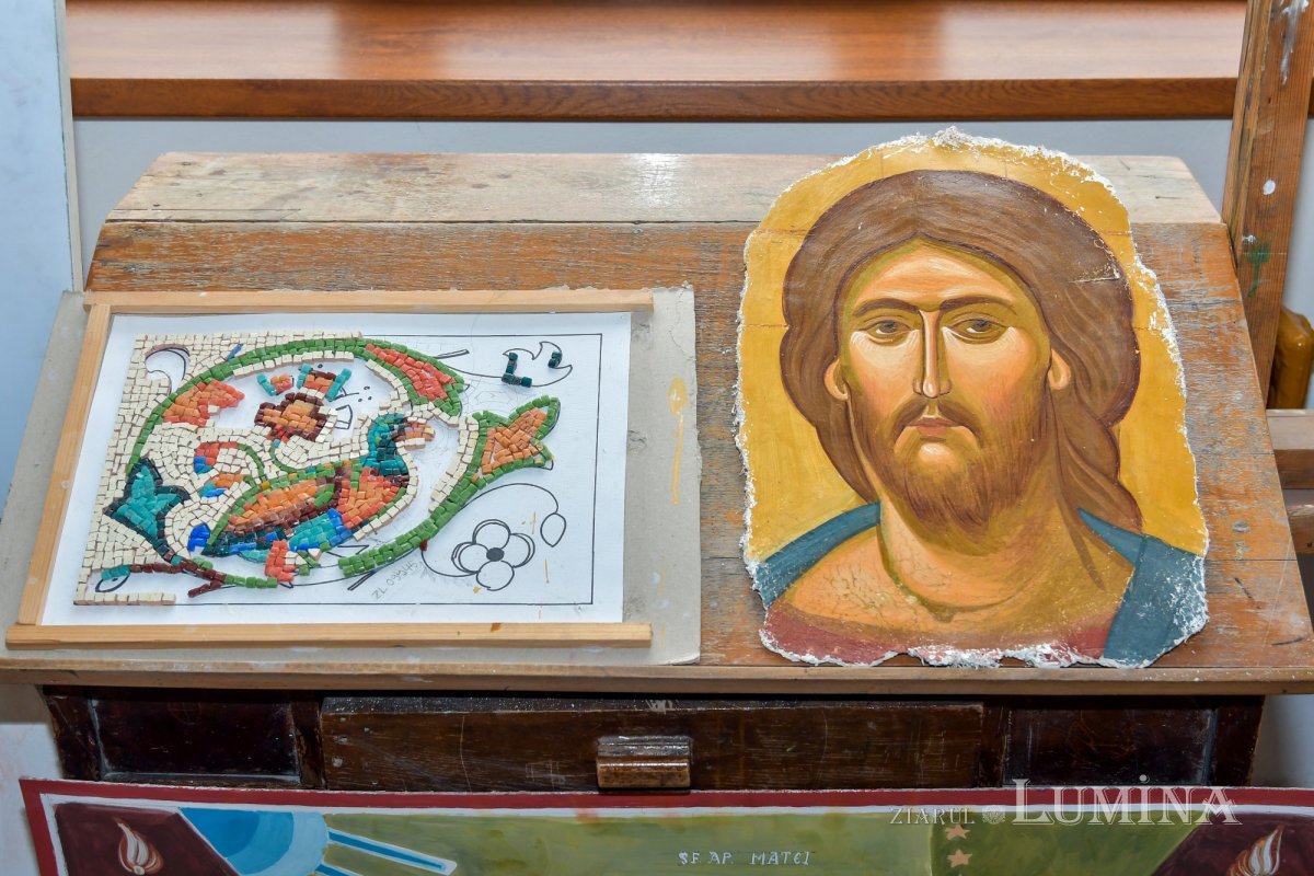 Ocrotitorii şcolilor teologice cinstiţi la Facultatea „Justinian Patriarhul” din Bucureşti 162932