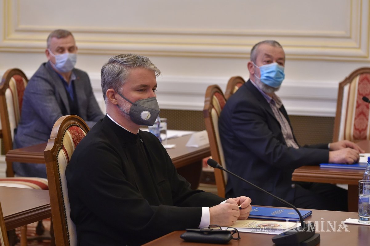 Ședință de constituire a Comisiei de Pictură Bisericească 163018