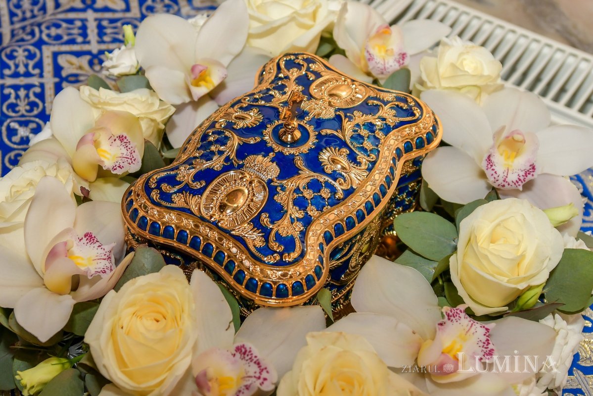 Procesiune cu moaștele Sfântului Haralambie în Capitală 163578