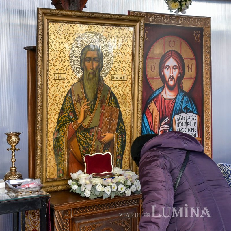 Procesiune cu moaștele Sfântului Haralambie în Capitală 163599