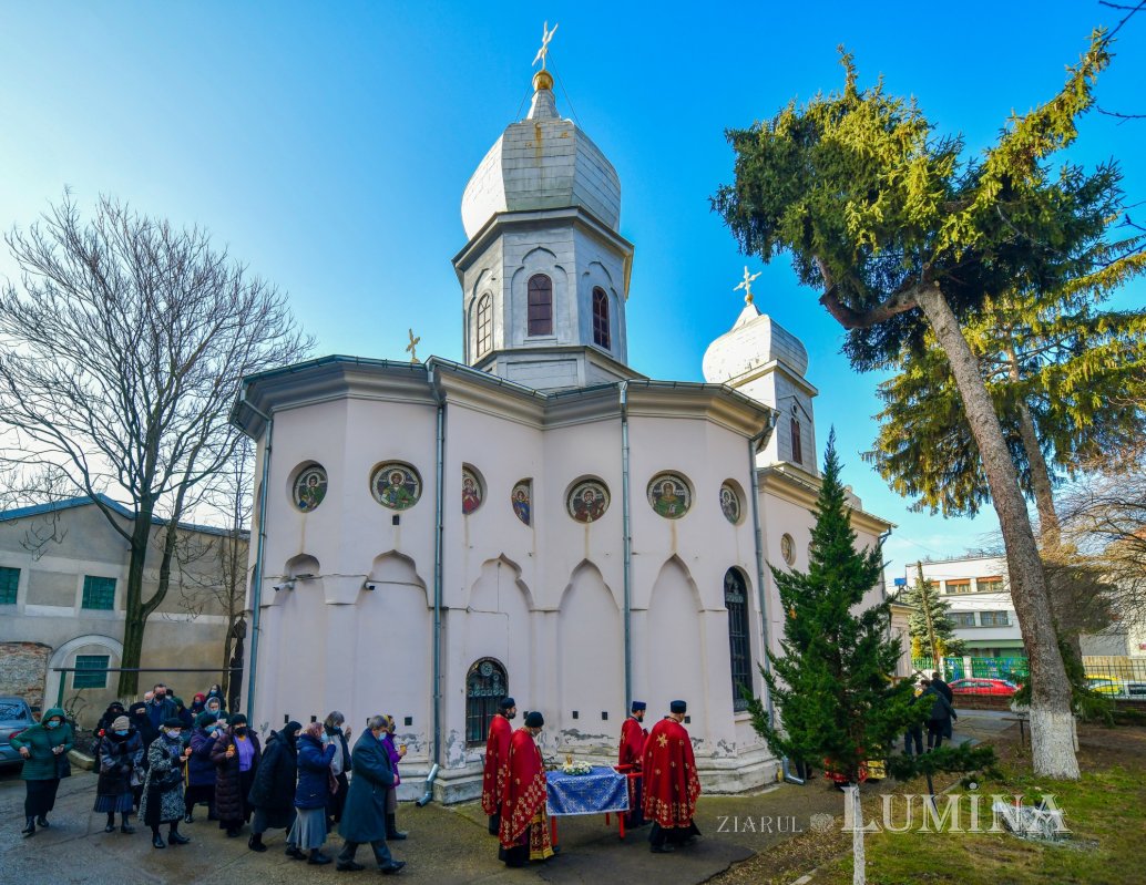 Procesiune cu moaștele Sfântului Haralambie în Capitală 163619