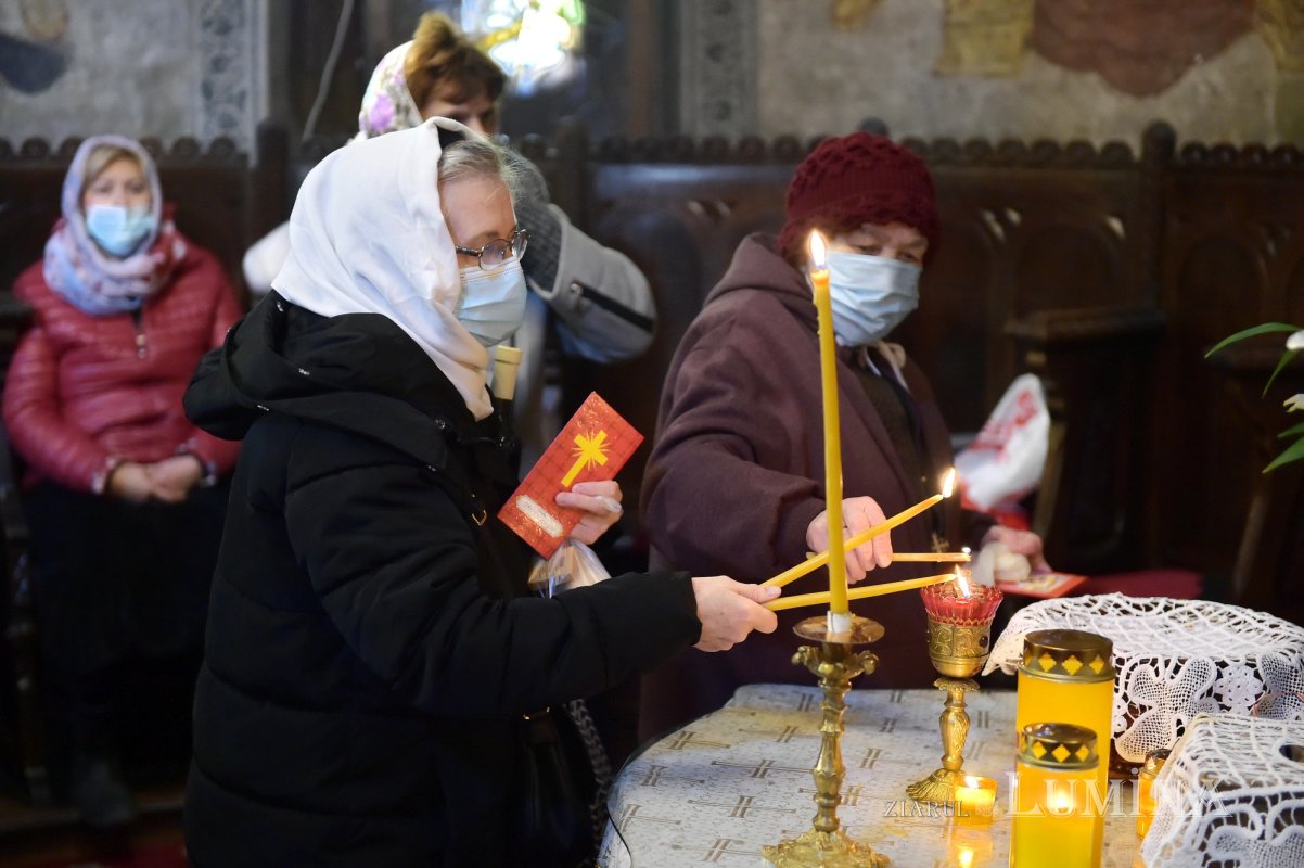 Sfântul Haralambie cinstit la o biserică istorică din București 163671