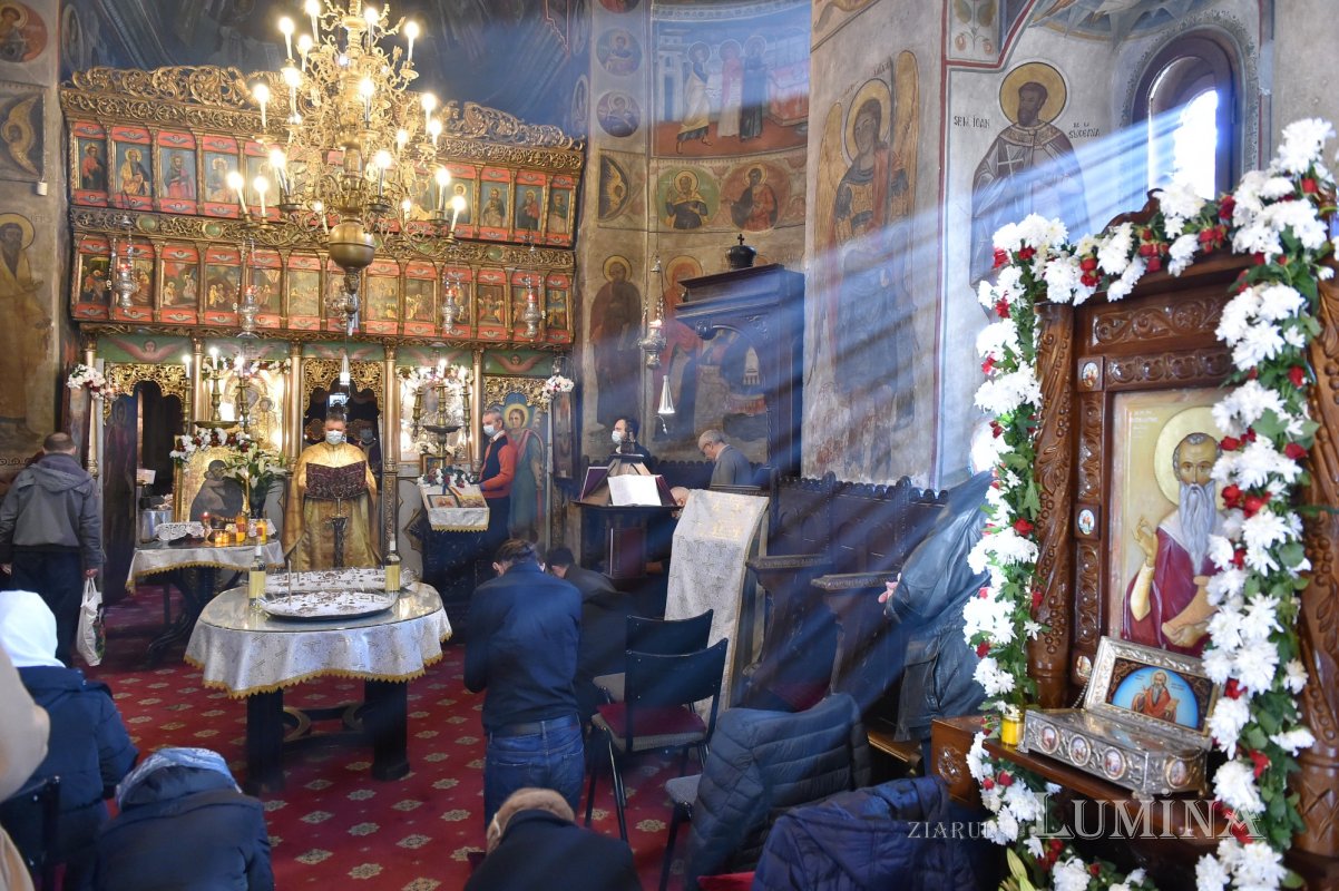 Sfântul Haralambie cinstit la o biserică istorică din București 163686