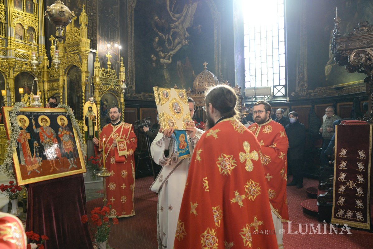 Sfântul Mucenic Teodor Tiron cinstit la o biserică istorică din Capitală 164130