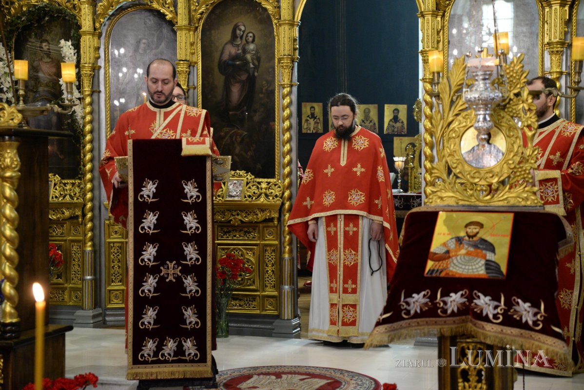 Sfântul Mucenic Teodor Tiron cinstit la o biserică istorică din Capitală 164138