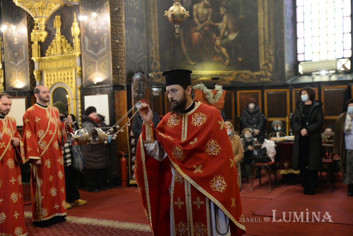 Sfântul Mucenic Teodor Tiron cinstit la o biserică istorică din Capitală 164144