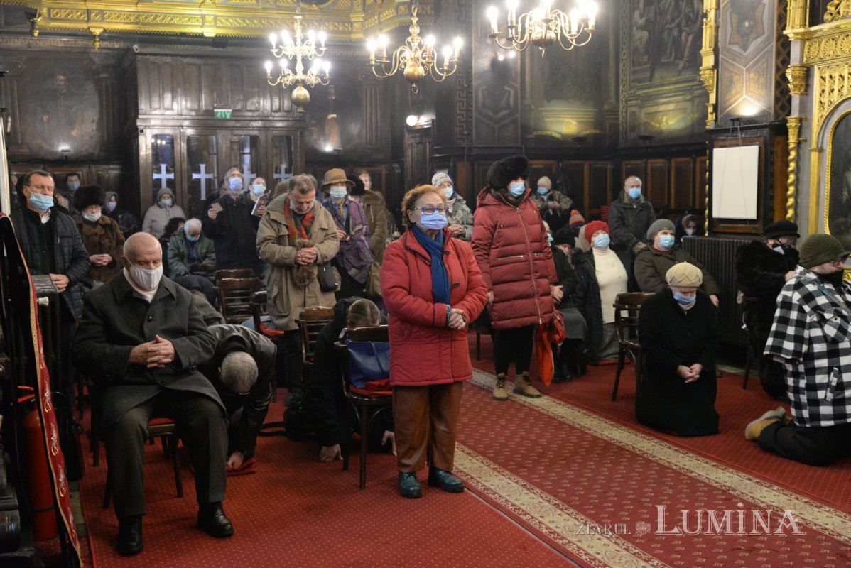 Sfântul Mucenic Teodor Tiron cinstit la o biserică istorică din Capitală 164155