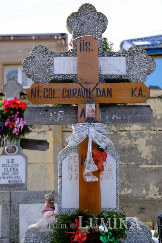 Recunoștință față de înaintași la Biserica Bărbătescu Nou 164171