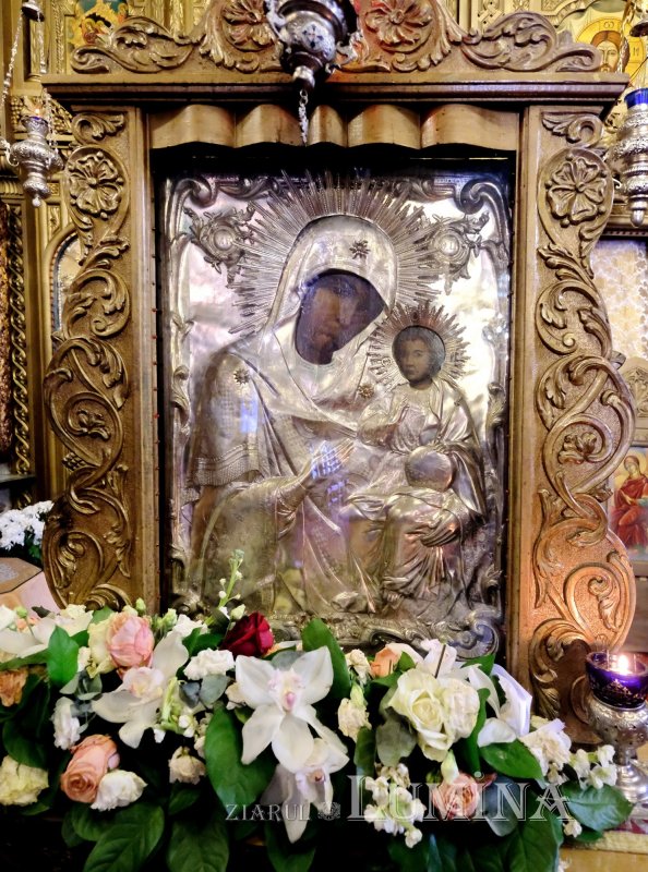 Recunoștință față de înaintași la Biserica Bărbătescu Nou 164175