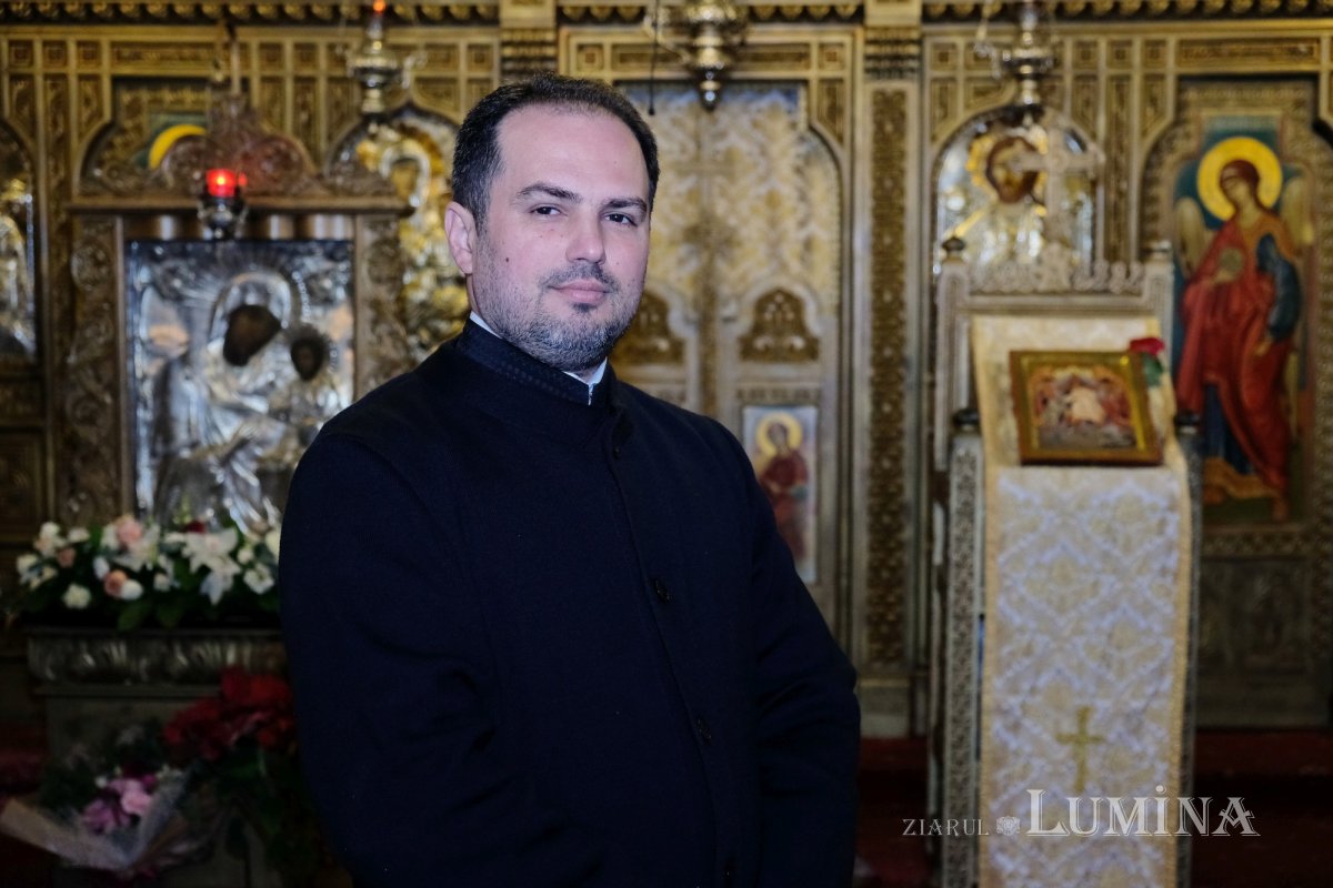 Recunoștință față de înaintași la Biserica Bărbătescu Nou 164179