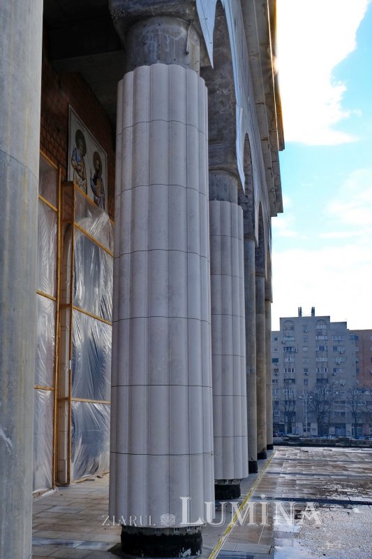 Noi etape de lucru în interiorul Catedralei Naționale 164388