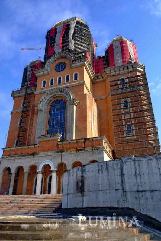 Noi etape de lucru în interiorul Catedralei Naționale 164390