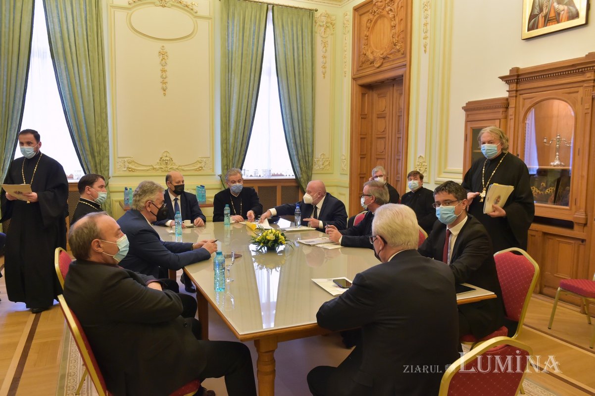 Întrunirea Adunării Naționale Bisericești la Palatul Patriarhiei din București  164589