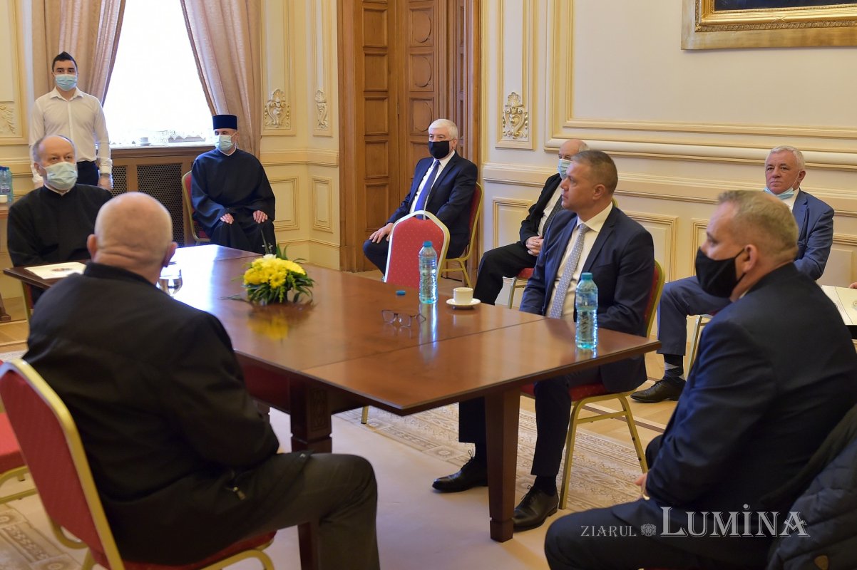 Întrunirea Adunării Naționale Bisericești la Palatul Patriarhiei din București  164595