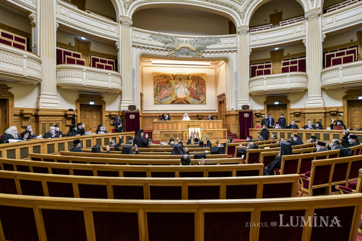 Alegerea a doi noi arhierei în cadrul Sfântului Sinod 164698