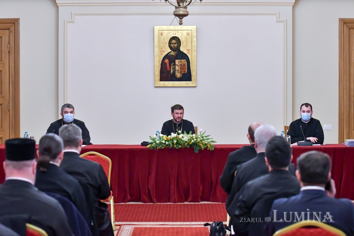 Întâlnire pentru uniformizarea bunelor practici în administrarea cimitirelor 164918