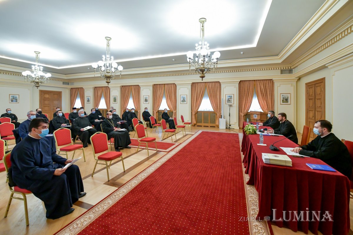 Întâlnire pentru uniformizarea bunelor practici în administrarea cimitirelor 164920