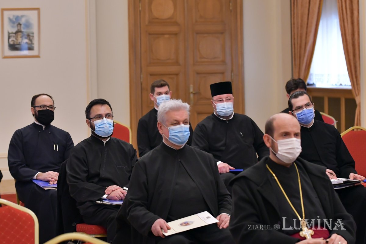 Întâlnire pentru uniformizarea bunelor practici în administrarea cimitirelor 164925