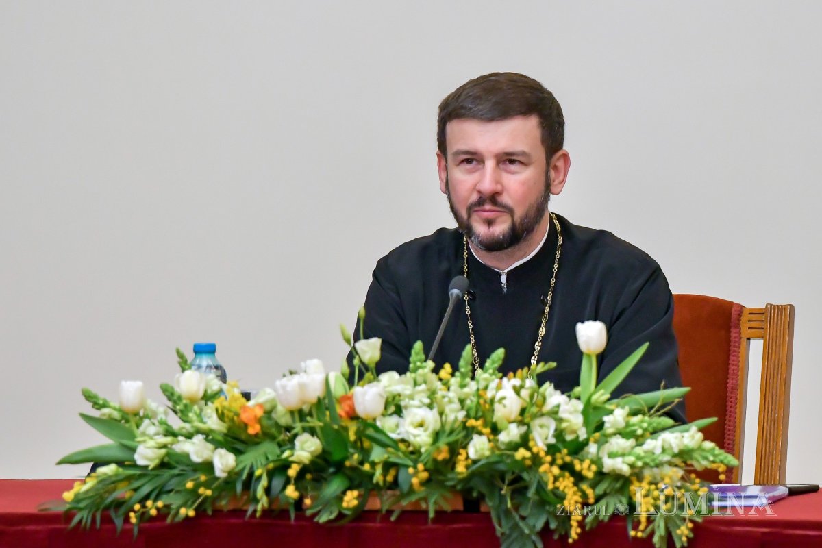 Întâlnire pentru uniformizarea bunelor practici în administrarea cimitirelor 164929