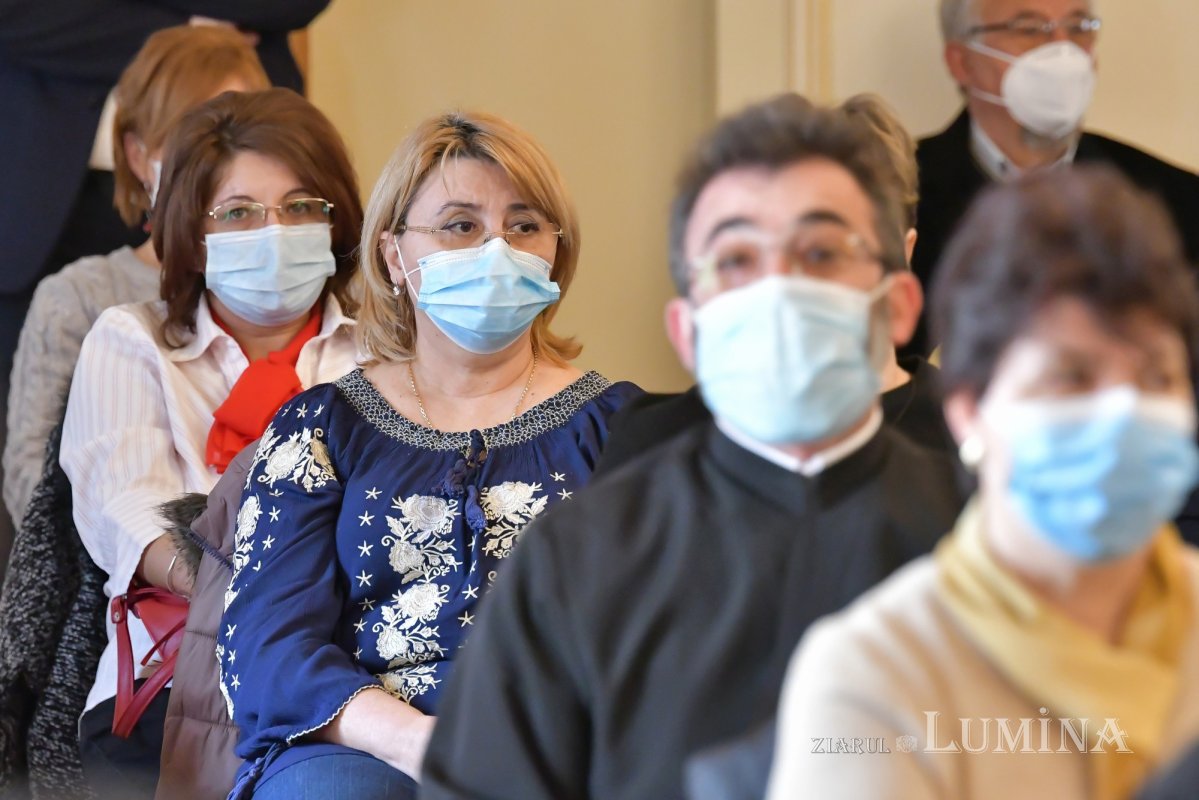 Solidaritate și ajutorare în cadrul Casei de Ajutor Reciproc a Eparhiei Bucureştilor 165134