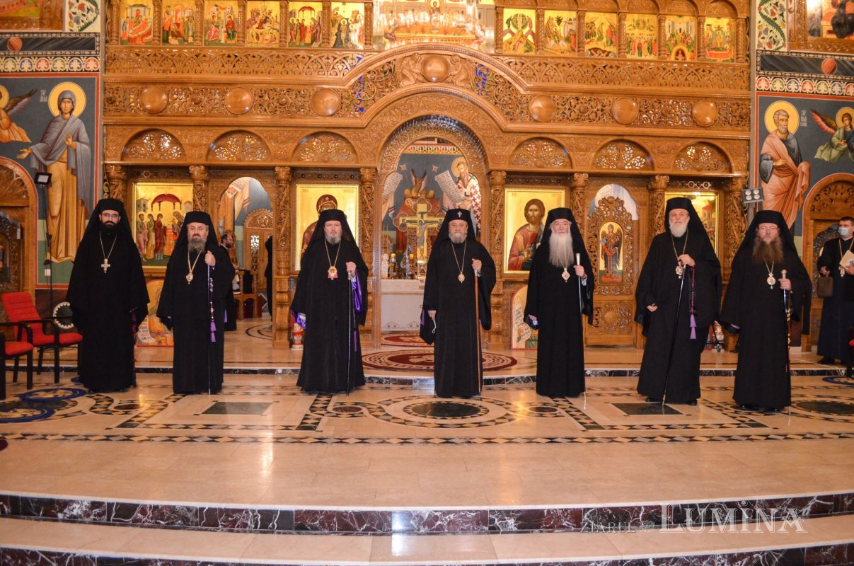 Slujba de ipopsifiere a primului Arhiereu-vicar al Episcopiei Devei și Hunedoarei 165280