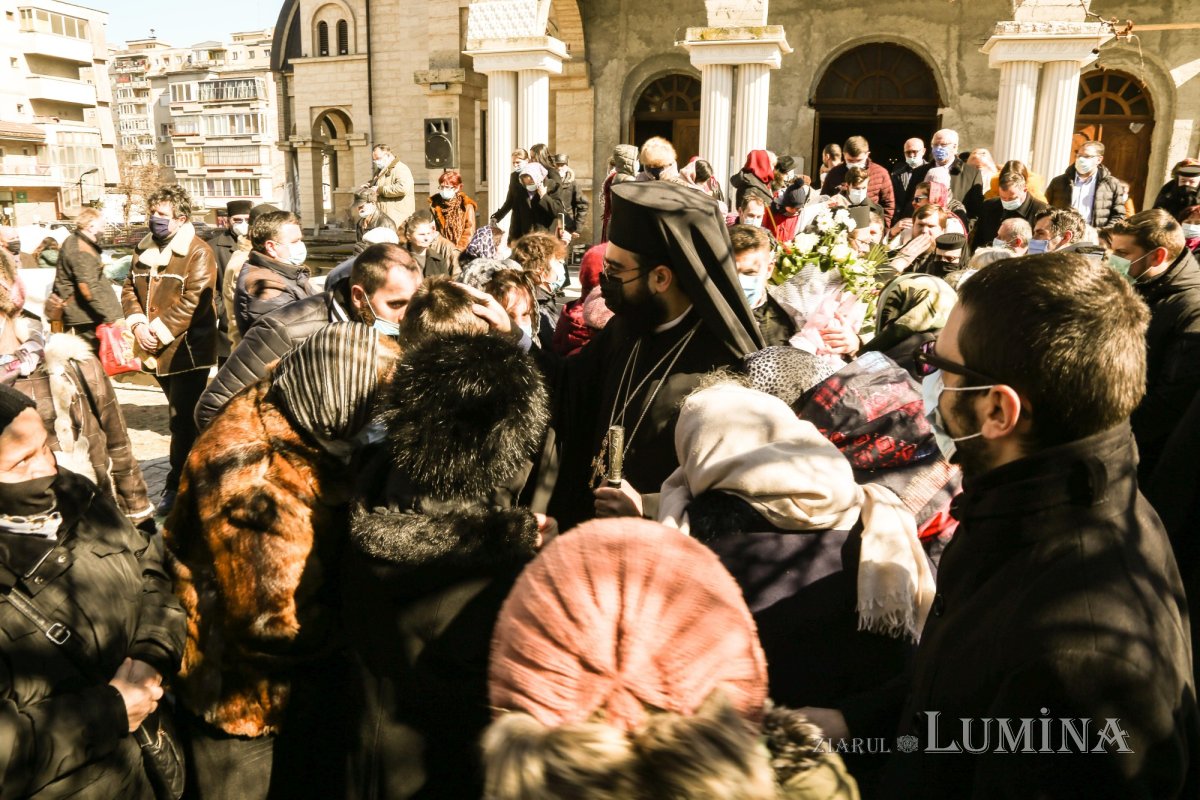 Primul Arhiereu-vicar al Episcopiei Devei şi Hunedoarei a fost hirotonit 165297