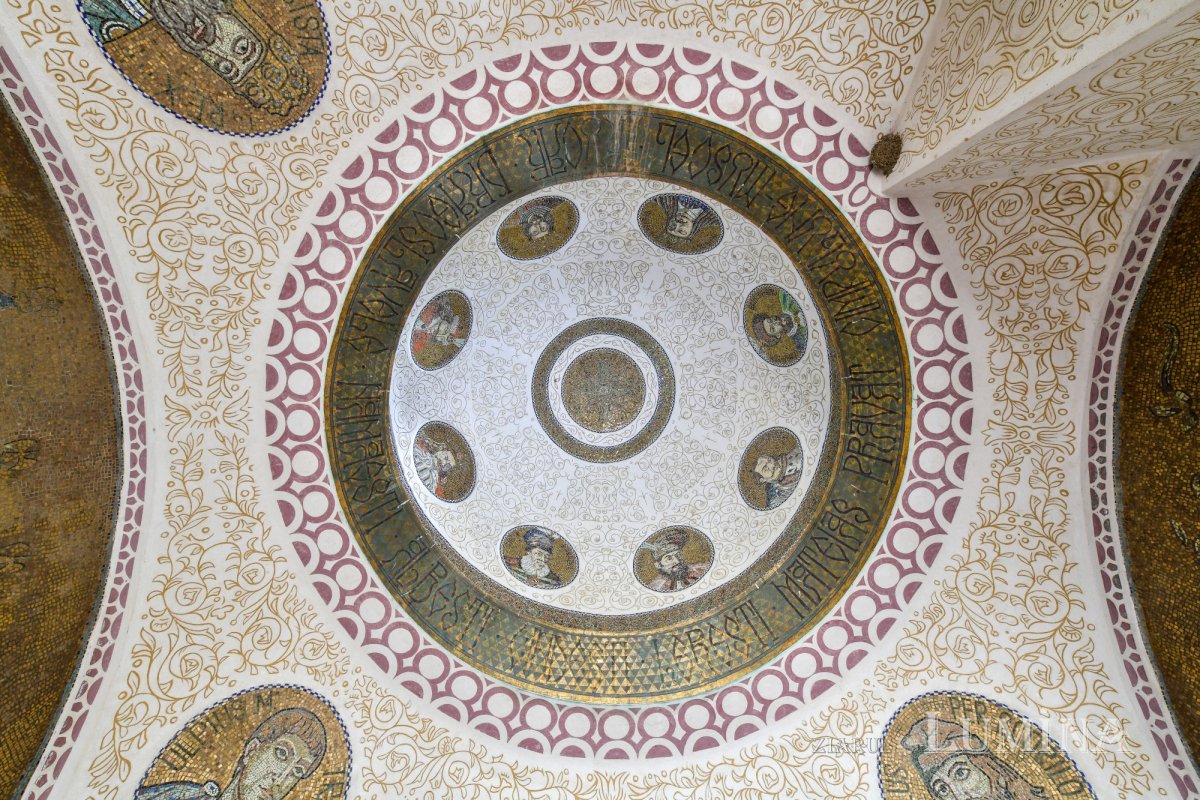 Pe aici nu s-a trecut! 165735