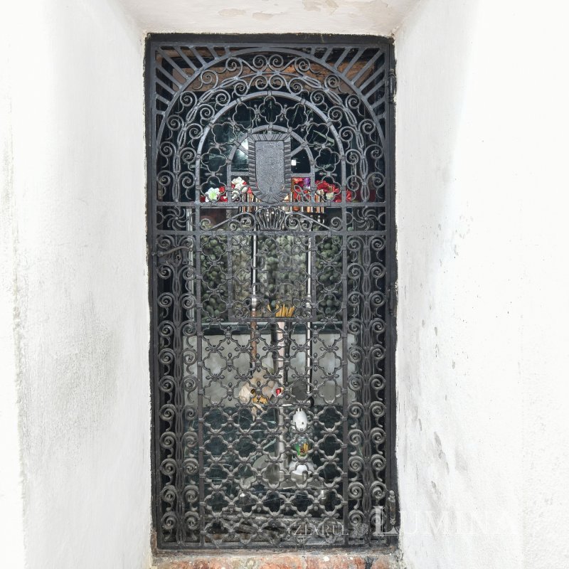 Pe aici nu s-a trecut! 165743