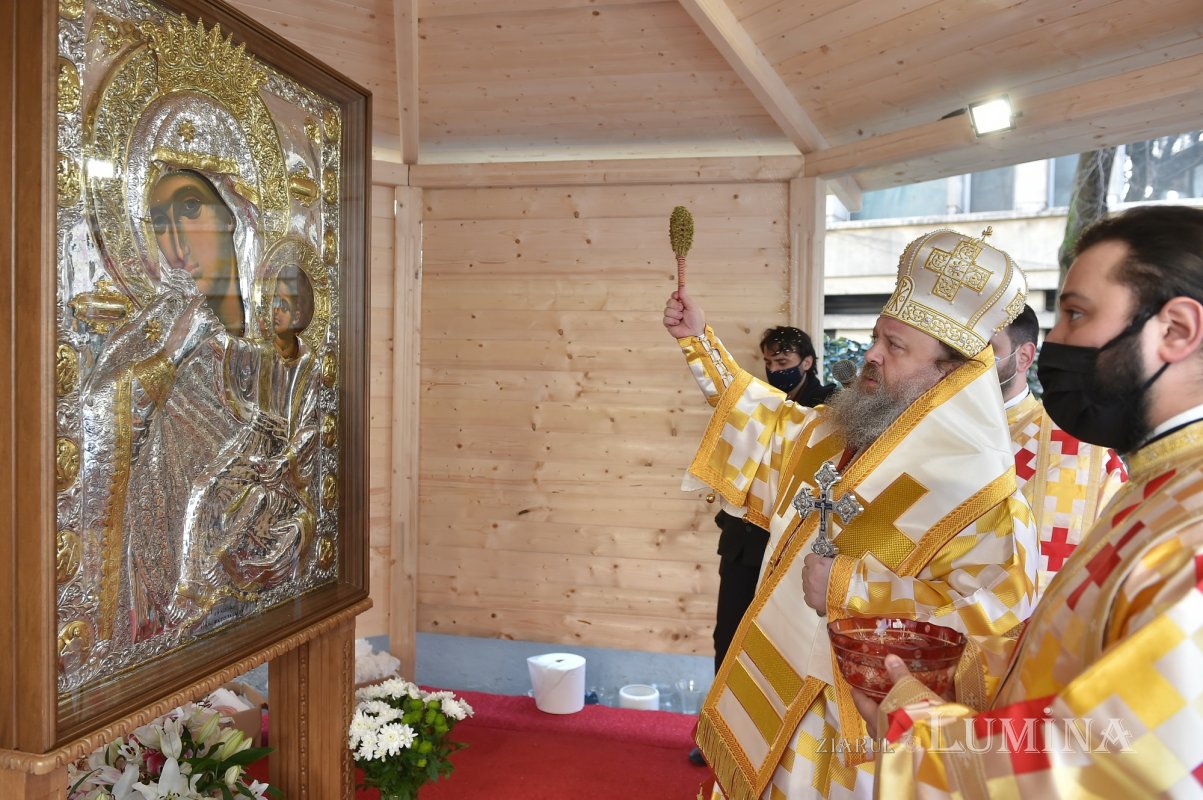 Binecuvântarea Maicii Domnului „Mângâietoarea” în Capitală 165890