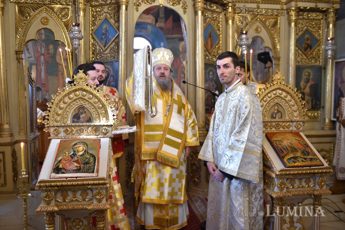 Binecuvântarea Maicii Domnului „Mângâietoarea” în Capitală 165915