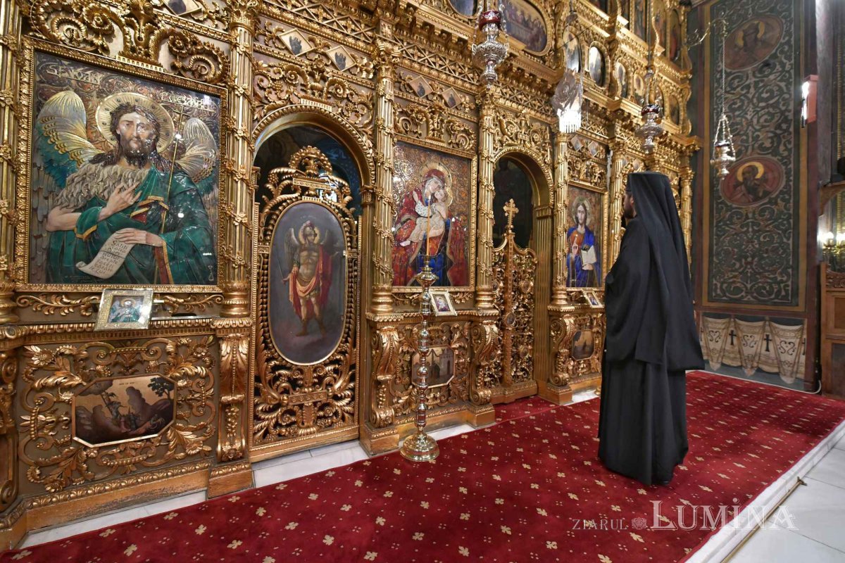 Prima zi a Canonului Sfântului Andrei Criteanul la Catedrala Patriarhală 166006