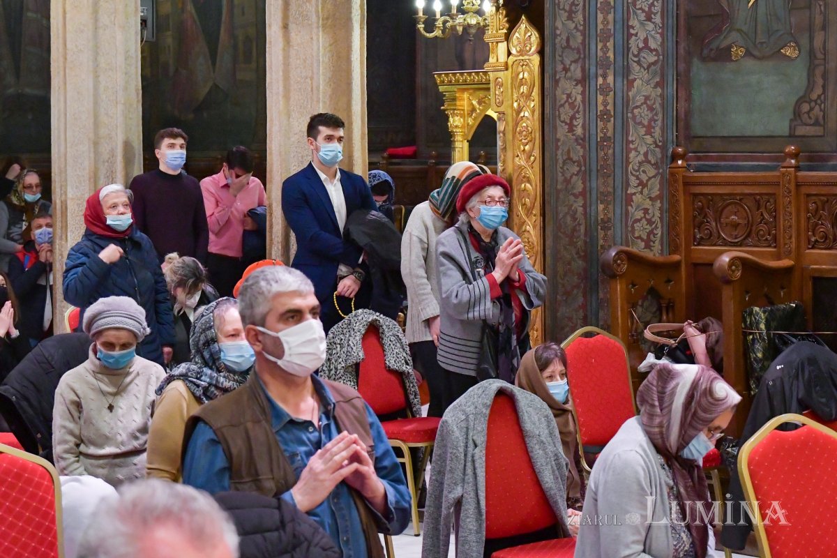 Lacrimile pocăinţei curăţă mulţime de păcate 166121