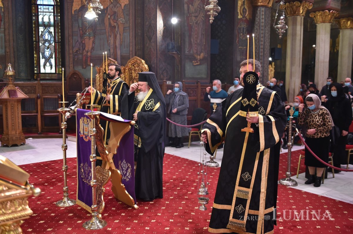 „Împlinirea cuvintelor Sfintei Scripturi, măsură a dobândirii vieţii veşnice” 166275