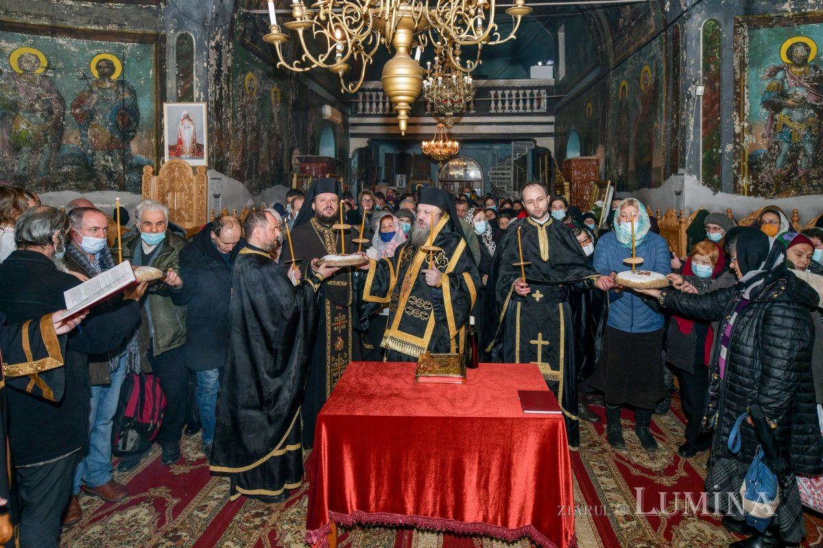 Cuviosul Alexie, omul lui Dumnezeu, cinstit la biserica sa din București  166221